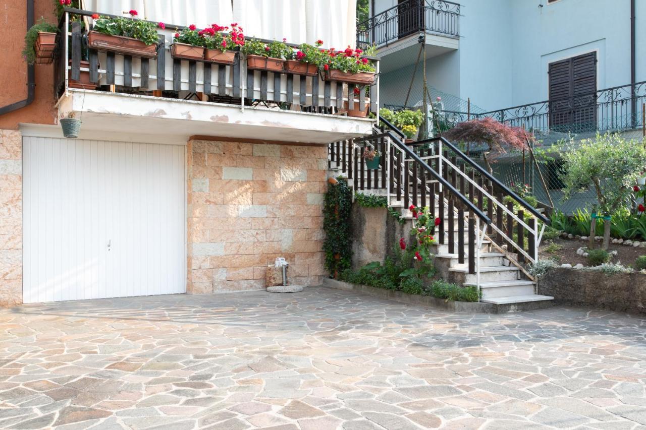 Family Home - Garda 3 Bedrooms Apartment المظهر الخارجي الصورة